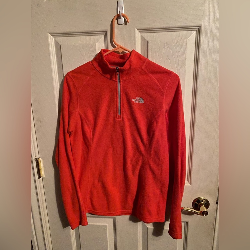 Coral Northface Pull Over